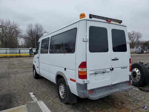 2005 Dodge Sprinter, VIN WD0PD644755778607. Zdjęcie 2 z 6 z aukcji Copart. Katalog aut z USA OpenDataCar.