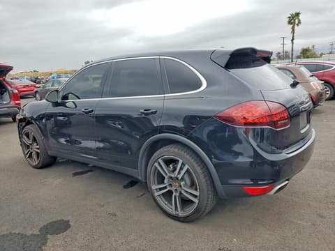 2013 Porsche Cayenne, VIN WP1AB2A23DLA86238. Фото 2 з 6 з аукціону Copart. Каталог авто зі США OpenDataCar.