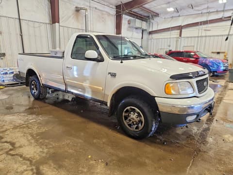 2000 Ford F-150 Lightning, VIN 1FTPF18L4YNA24463. Фото 4 з 6 з аукціону Copart. Каталог авто зі США OpenDataCar.