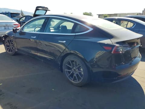 2018 Tesla Model 3, VIN 5YJ3E1EA4JF032359. Фото 2 з 6 з аукціону Copart. Каталог авто зі США OpenDataCar.