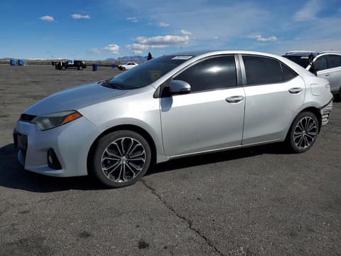 2015 Toyota Corolla, VIN 5YFBURHE5FP320804. Фото 1 з 6 з аукціону Copart. Каталог авто зі США OpenDataCar.