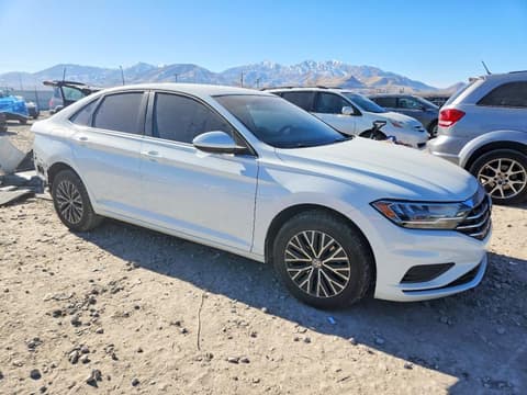 2021 Volkswagen Jetta, VIN 3VWC57BU5MM021305. Фото 4 из 6 с аукциона Copart. Каталог авто из США OpenDataCar.