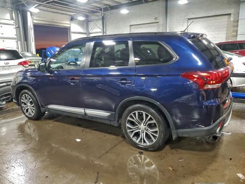 2016 Mitsubishi Outlander, VIN JA4AZ3A32GZ045199. Zdjęcie 2 z 6 z aukcji Copart. Katalog aut z USA OpenDataCar.