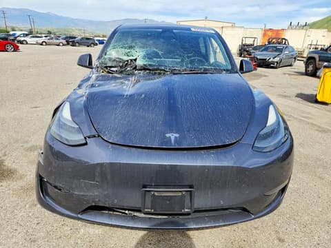 2022 Tesla Model Y, VIN 7SAYGDEE0NF556802. Фото 5 з 6 з аукціону Copart. Каталог авто зі США OpenDataCar.