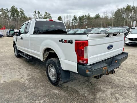 2018 Ford F-250 Super Duty, VIN 1FT7X2B64JEB92311. Фото 3 из 6 с аукциона Copart. Каталог авто из США OpenDataCar.