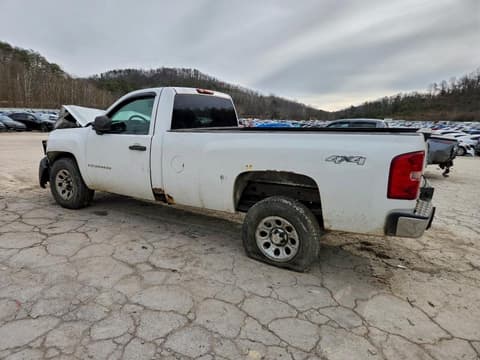 2007 Chevrolet Silverado, VIN 1GCEK14C57Z567966. Фото 2 з 6 з аукціону Copart. Каталог авто зі США OpenDataCar.