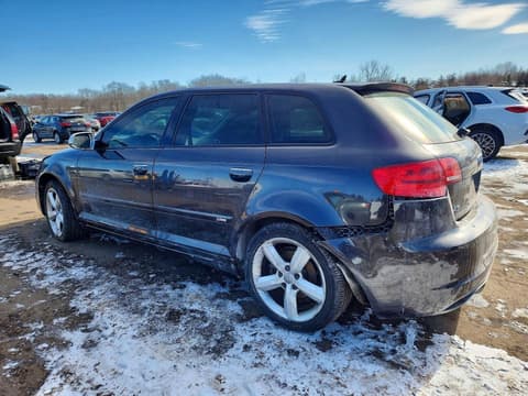 2013 Audi A3, VIN WAUKEAFM2DA031533. Фото 2 из 6 с аукциона Copart. Каталог авто из США OpenDataCar.