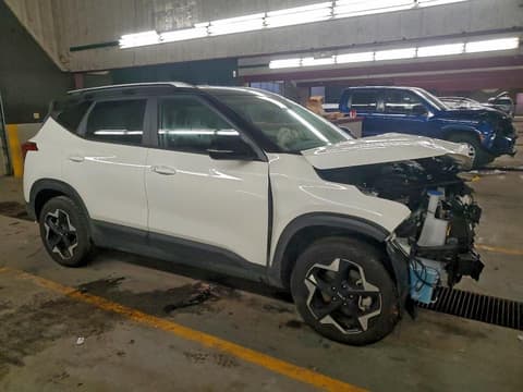 2025 Kia Seltos, VIN KNDEUCAA2S7797266. Фото 4 з 6 з аукціону Copart. Каталог авто зі США OpenDataCar.