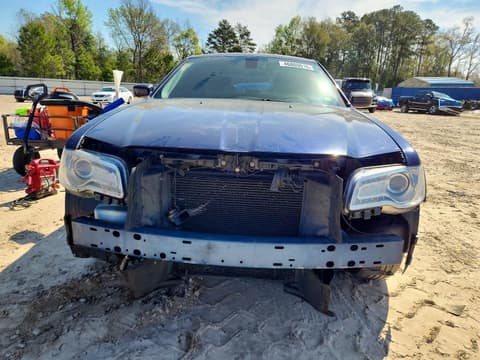 2015 Chrysler 300, VIN 2C3CCAAG1FH882357. Фото 5 з 6 з аукціону Copart. Каталог авто зі США OpenDataCar.