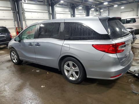 2018 Honda Odyssey, VIN 5FNRL6H70JB079594. Фото 2 з 6 з аукціону Copart. Каталог авто зі США OpenDataCar.