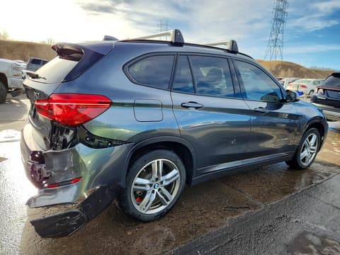 2018 Bmw X1, VIN WBXHT3C37J5F92959. Фото 3 з 6 з аукціону Copart. Каталог авто зі США OpenDataCar.