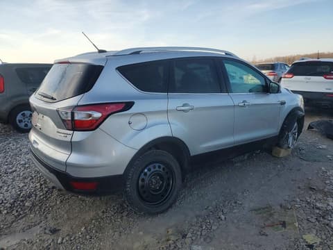 2017 Ford Escape, VIN 1FMCU9J98HUB06778. Zdjęcie 3 z 6 z aukcji Copart. Katalog aut z USA OpenDataCar.