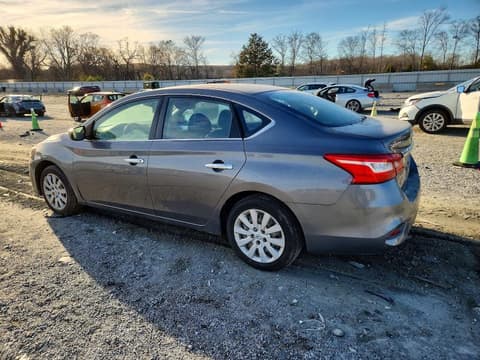 2018 Nissan Sentra, VIN 3N1AB7AP8JY317781. Zdjęcie 2 z 6 z aukcji Copart. Katalog aut z USA OpenDataCar.