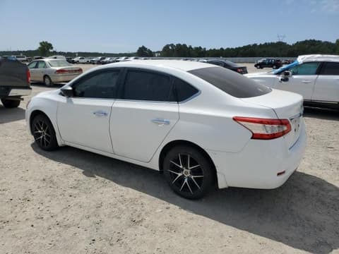 2015 Nissan Sentra, VIN 3N1AB7AP2FY271811. Фото 2 з 6 з аукціону Copart. Каталог авто зі США OpenDataCar.