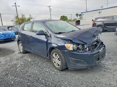 2016 Chevrolet Sonic, VIN 1G1JC6SH2G4119696. Фото 4 из 6 с аукциона Copart. Каталог авто из США OpenDataCar.