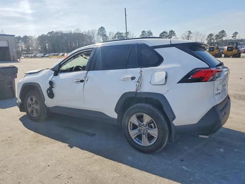 2025 Toyota RAV4, VIN 2T3W1RFV5SC318596. Фото 2 з 6 з аукціону Copart. Каталог авто зі США OpenDataCar.