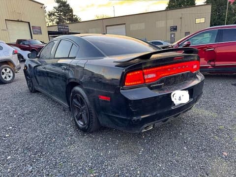 2014 Dodge Charger, VIN 2C3CDXHG5EH161298. Фото 3 з 6 з аукціону Copart. Каталог авто зі США OpenDataCar.