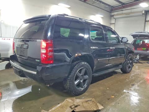 2011 Chevrolet Tahoe, VIN 1GNSKCE01BR131683. Фото 3 з 6 з аукціону Copart. Каталог авто зі США OpenDataCar.