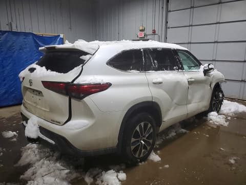 2021 Toyota Highlander, VIN 5TDGZRBH5MS553290. Фото 3 з 6 з аукціону Copart. Каталог авто зі США OpenDataCar.