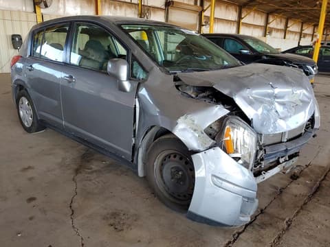 2010 Nissan Versa, VIN 3N1BC1CP3AL451042. Фото 4 з 6 з аукціону Copart. Каталог авто зі США OpenDataCar.