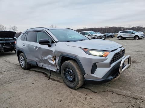 2019 Toyota RAV4, VIN 2T3F1RFVXKC033778. Фото 4 з 6 з аукціону Copart. Каталог авто зі США OpenDataCar.