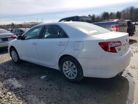2013 Toyota Camry, VIN 4T1BF1FK6DU707474. Фото 2 з 6 з аукціону Copart. Каталог авто зі США OpenDataCar.