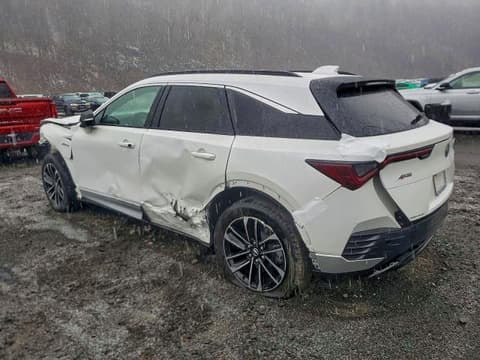 2024 Acura ZDX, VIN 4W5KHNRL0RZ513997. Фото 2 з 6 з аукціону Copart. Каталог авто зі США OpenDataCar.