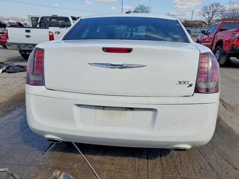2014 Chrysler 300, VIN 2C3CCABG0EH373230. Фото 6 з 6 з аукціону Copart. Каталог авто зі США OpenDataCar.