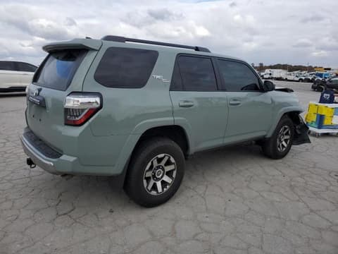 2023 Toyota 4Runner, VIN JTEPU5JR6P6185185. Zdjęcie 3 z 6 z aukcji Copart. Katalog aut z USA OpenDataCar.