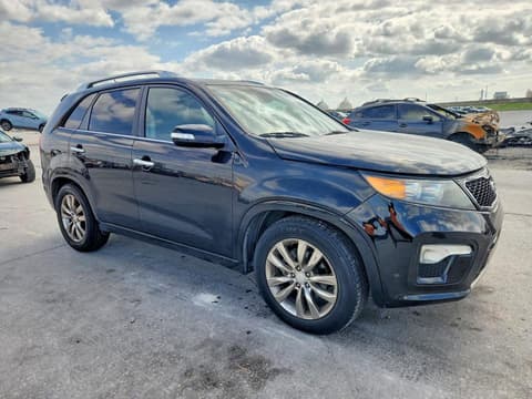 2011 Kia Sorento, VIN 5XYKW4A2XBG101316. Zdjęcie 4 z 6 z aukcji Copart. Katalog aut z USA OpenDataCar.