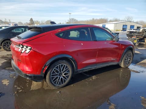 2024 Ford Mustang Mach-E, VIN 3FMTK3SU2RMA16540. Фото 3 з 6 з аукціону Copart. Каталог авто зі США OpenDataCar.