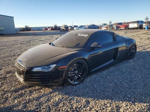 2011 Audi R8, VIN WUADUAFG0BN002274. Zdjęcie 1 z 6 z aukcji Copart. Katalog aut z USA OpenDataCar.