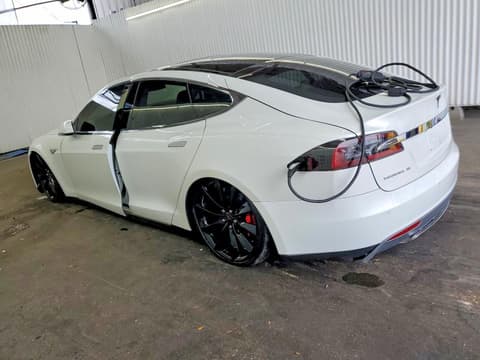 2014 Tesla Model S, VIN 5YJSA1H17EFP22566. Фото 2 з 6 з аукціону Copart. Каталог авто зі США OpenDataCar.