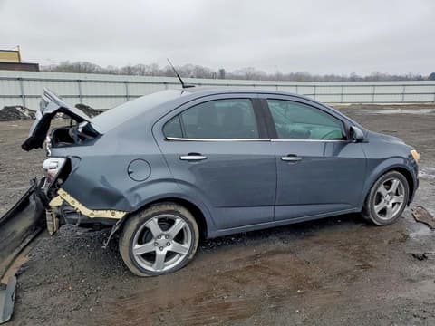 2013 Chevrolet Sonic, VIN 1G1JE5SBXD4224112. Фото 3 з 6 з аукціону Copart. Каталог авто зі США OpenDataCar.