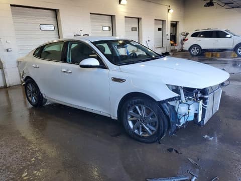 2019 Kia Optima, VIN 5XXGT4L33KG359489. Фото 4 з 6 з аукціону Copart. Каталог авто зі США OpenDataCar.