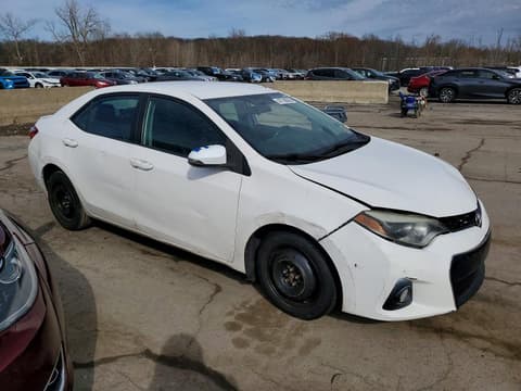 2015 Toyota Corolla, VIN 2T1BURHE8FC461561. Фото 4 з 6 з аукціону Copart. Каталог авто зі США OpenDataCar.