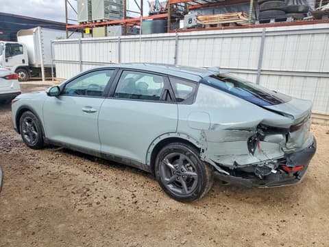 2025 Kia K4, VIN 3KPFT4DE7SE141754. Фото 2 з 6 з аукціону Copart. Каталог авто зі США OpenDataCar.