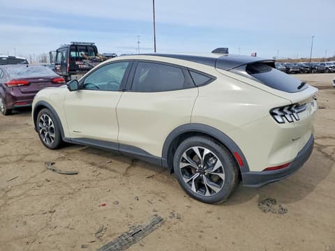 2025 Ford Mustang Mach-E, VIN 3FMTK1R4XSMA00764. Фото 2 з 6 з аукціону Copart. Каталог авто зі США OpenDataCar.