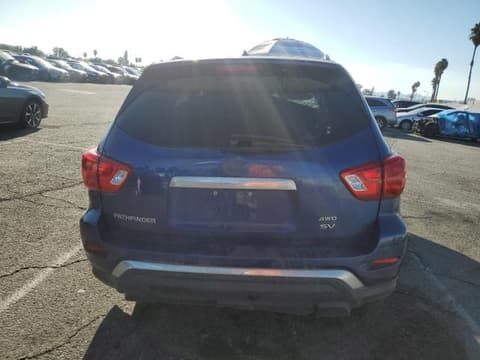 2018 Nissan Pathfinder, VIN 5N1DR2MM6JC608438. Фото 6 з 6 з аукціону Copart. Каталог авто зі США OpenDataCar.