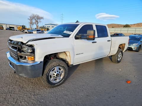 2015 Chevrolet Silverado 2500, VIN 1GC1KUE81FF569806. Фото 1 з 6 з аукціону Copart. Каталог авто зі США OpenDataCar.