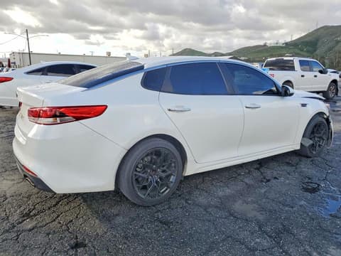 2018 Kia Optima, VIN 5XXGT4L33JG239206. Фото 3 из 6 с аукциона Copart. Каталог авто из США OpenDataCar.