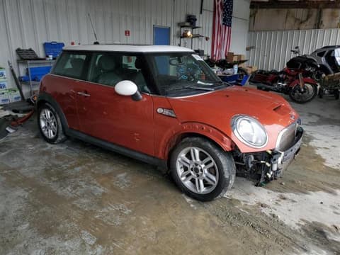2011 Mini Cooper, VIN WMWSV3C55BTY15652. Zdjęcie 4 z 6 z aukcji Copart. Katalog aut z USA OpenDataCar.