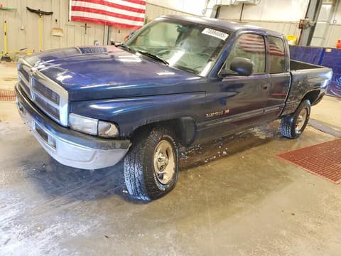 2001 Dodge Ram 1500, VIN 3B7HF13Z31G771745. Фото 1 з 6 з аукціону Copart. Каталог авто зі США OpenDataCar.