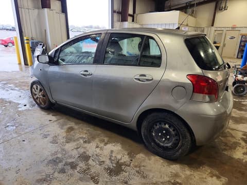 2009 Toyota Yaris, VIN JTDKT903095250434. Фото 2 з 6 з аукціону Copart. Каталог авто зі США OpenDataCar.