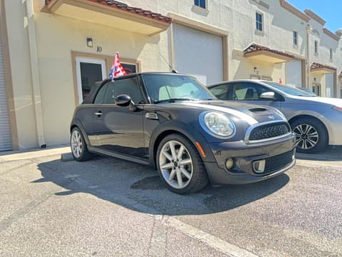 2015 Mini Cooper, VIN WMWZP3C54FT708462. Фото 1 з 6 з аукціону Copart. Каталог авто зі США OpenDataCar.