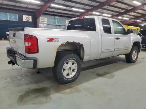 2010 Chevrolet Silverado K1500 Lt, VIN 1GCSKSE31AZ109324. Фото 3 з 6 з аукціону Copart. Каталог авто зі США OpenDataCar.