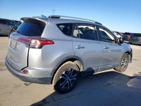 2016 Toyota RAV4, VIN 2T3ZFREV2GW307612. Фото 3 з 6 з аукціону Copart. Каталог авто зі США OpenDataCar.
