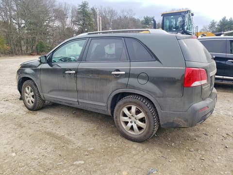 2011 Kia Sorento, VIN 5XYKT3A14BG108577. Zdjęcie 2 z 6 z aukcji Copart. Katalog aut z USA OpenDataCar.