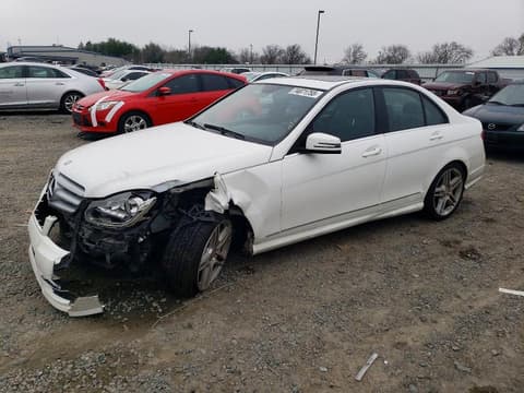 2013 Mercedes-benz C-Class, VIN WDDGF4HBXDR273111. Фото 1 з 6 з аукціону Copart. Каталог авто зі США OpenDataCar.