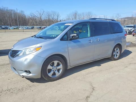 2012 Toyota Sienna, VIN 5TDKK3DC7CS188641. Фото 1 з 6 з аукціону Copart. Каталог авто зі США OpenDataCar.
